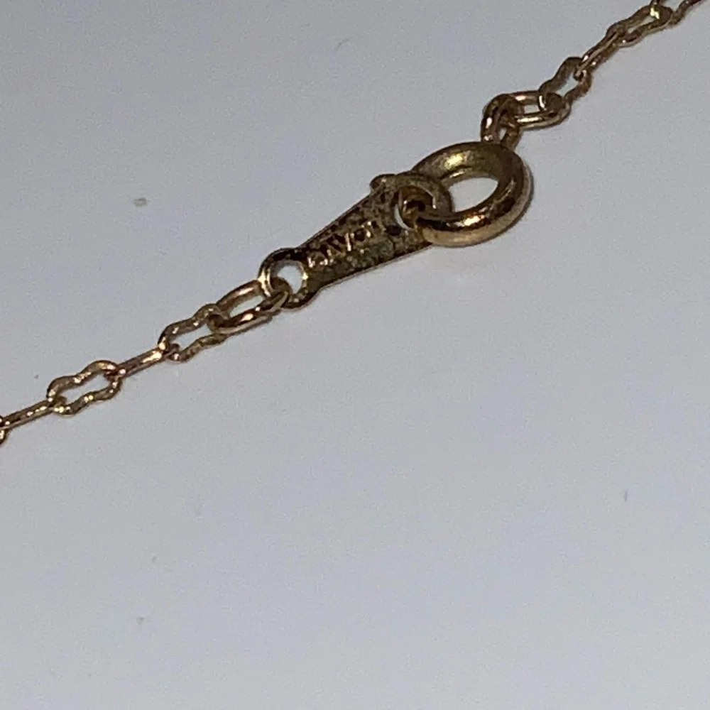 Avon Vintage 1980’s 16” Yellow Gold Plated “Festive Berries” Dainty Necklace